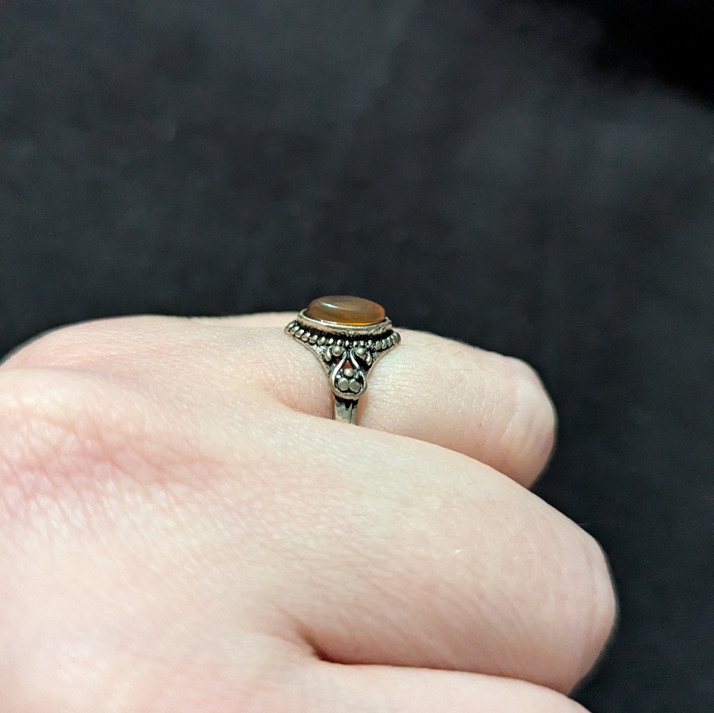 Silver Plated Orange Carnelian Gemstone Marquis Dainty Delicate Statement Ring - Picture 3 of 6